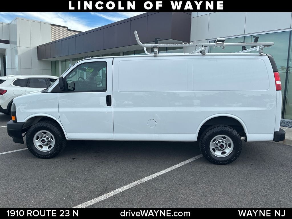 2023 GMC Savana 2500 Work Van