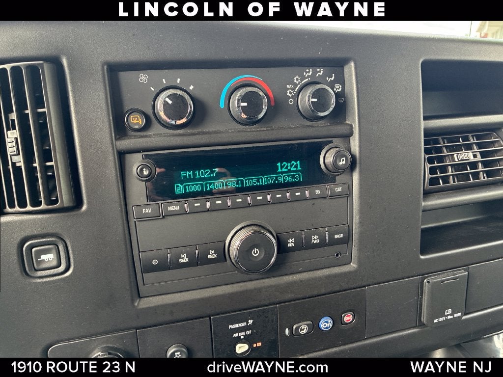 2022 GMC Savana 2500 Work Van