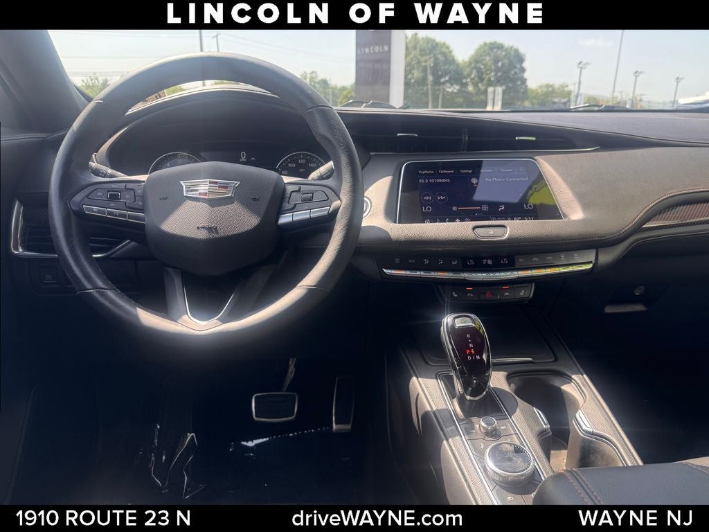 2023 Cadillac XT4 Sport