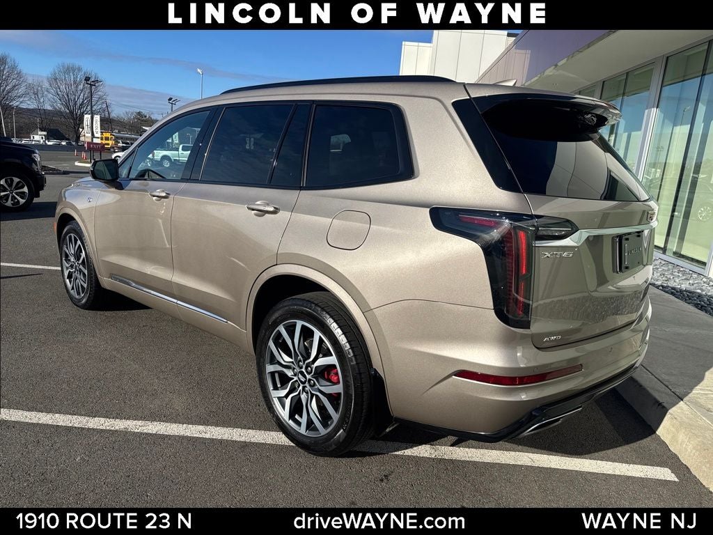 2023 Cadillac XT6 Sport