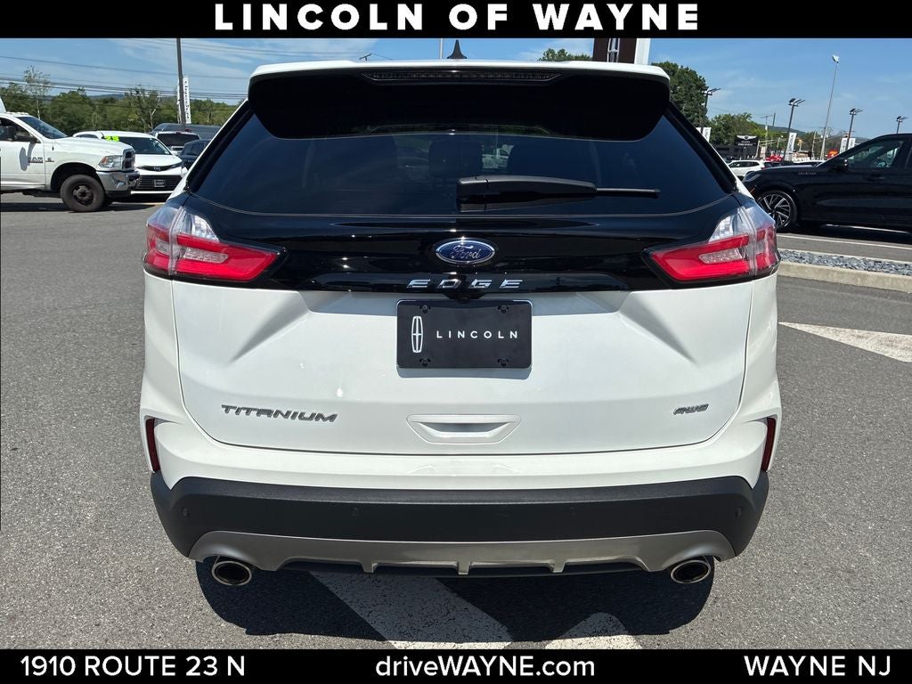 2024 Ford Edge Titanium