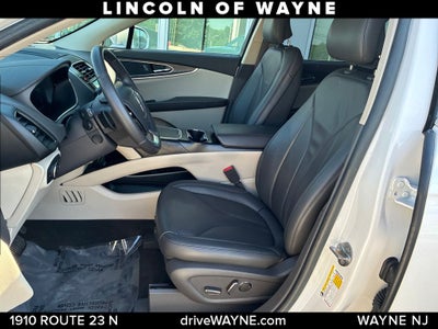 2019 Lincoln Nautilus Select