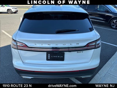 2019 Lincoln Nautilus Select