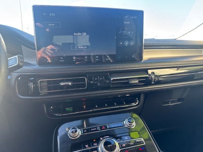 2022 Lincoln Nautilus Standard