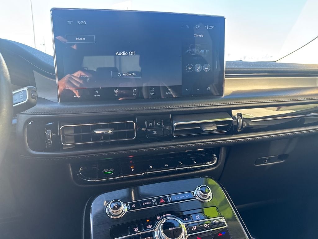 2022 Lincoln Nautilus Standard