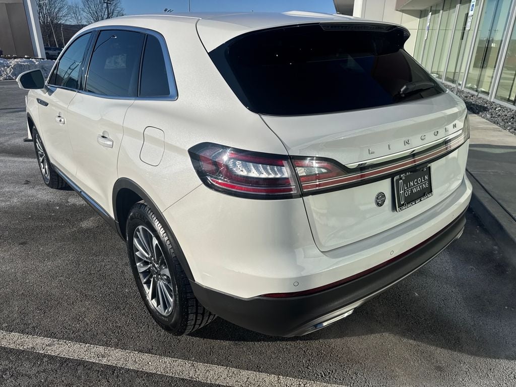 2022 Lincoln Nautilus Standard