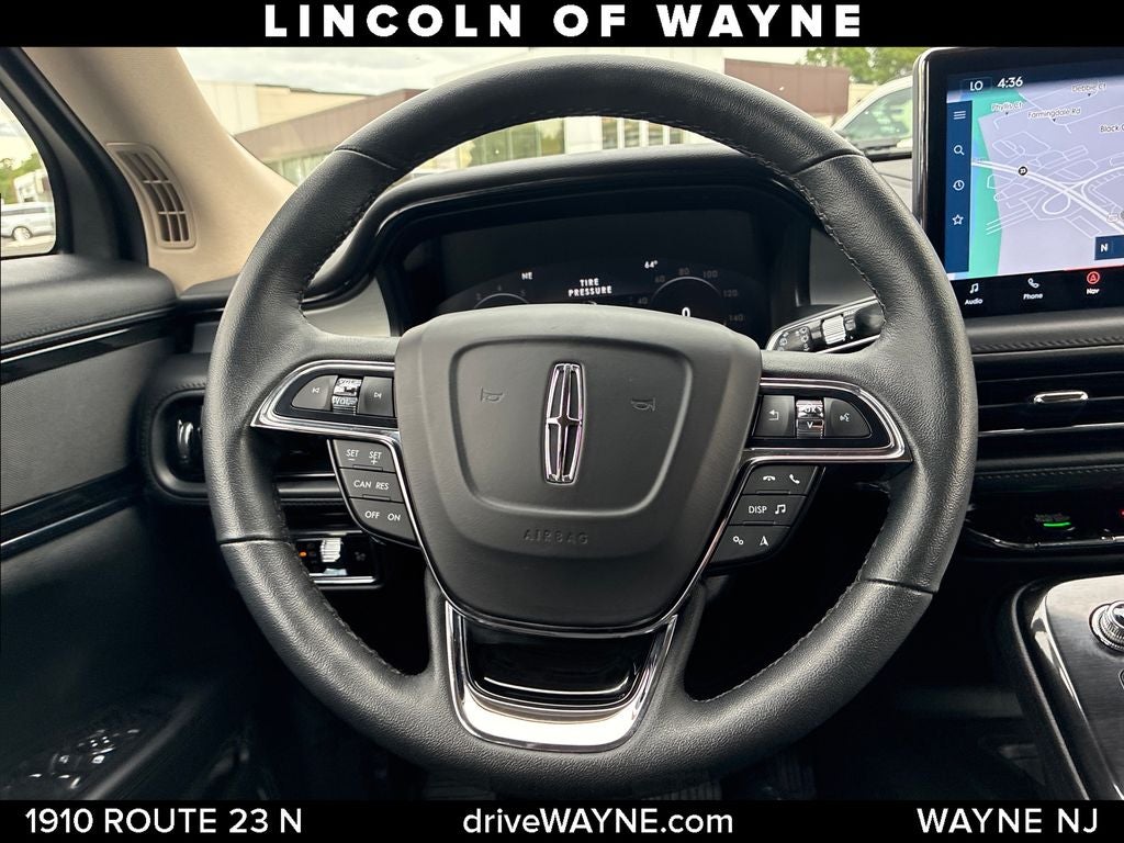 2023 Lincoln Nautilus Standard
