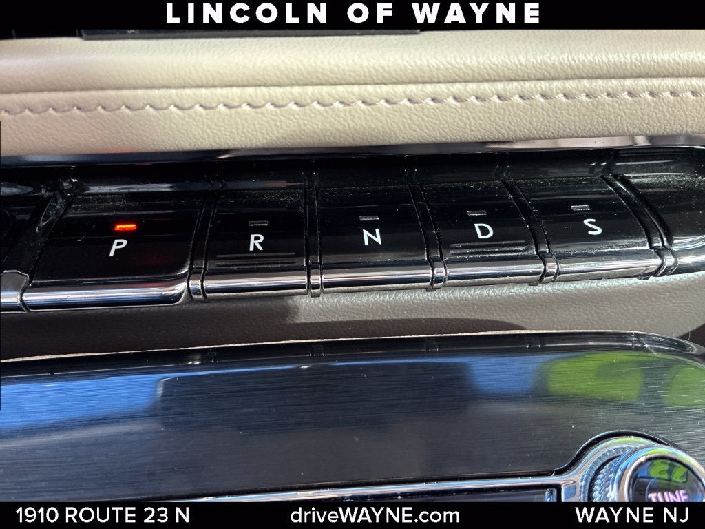 2023 Lincoln Nautilus Standard