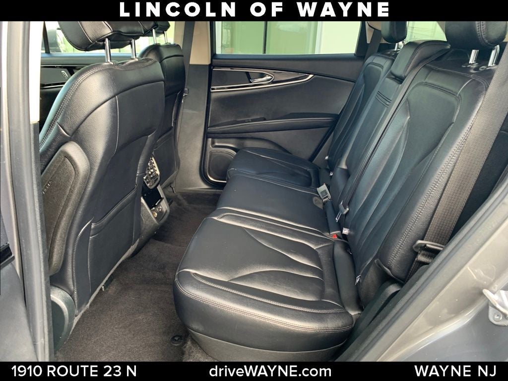 2022 Lincoln Nautilus Standard