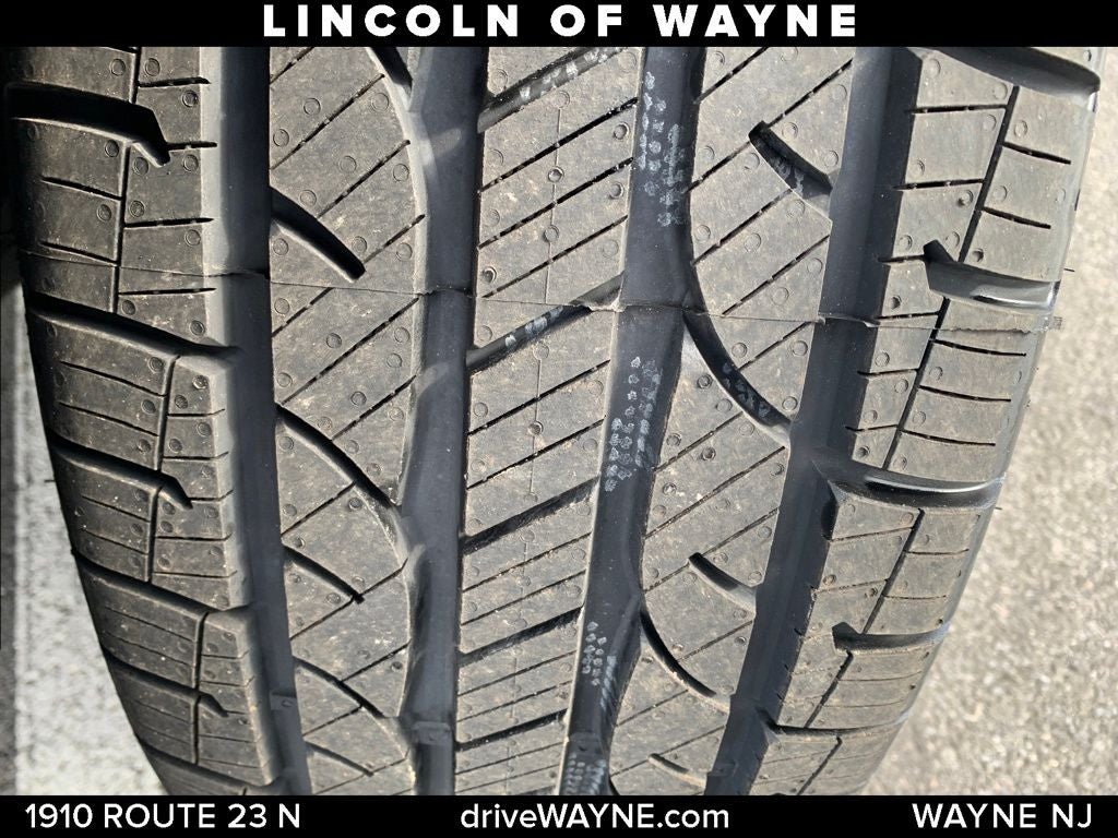 2022 Lincoln Nautilus Standard