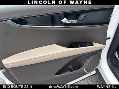 2022 Lincoln Nautilus Standard