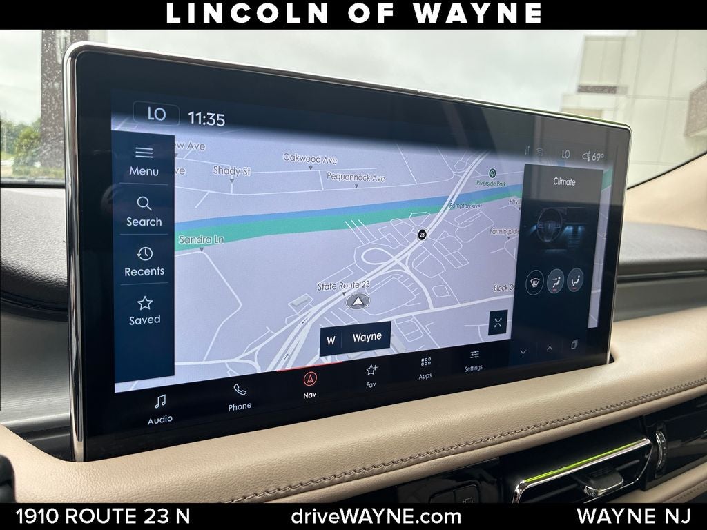 2022 Lincoln Nautilus Standard