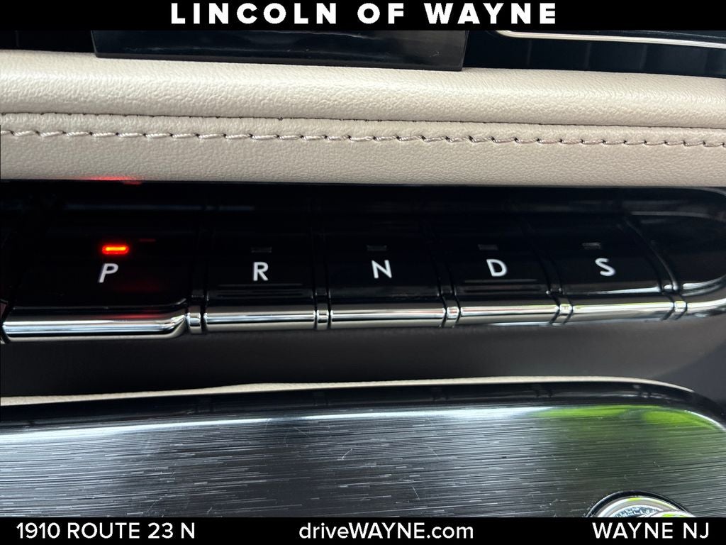 2022 Lincoln Nautilus Standard