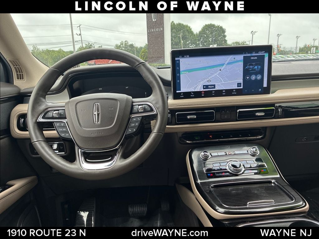 2022 Lincoln Nautilus Standard