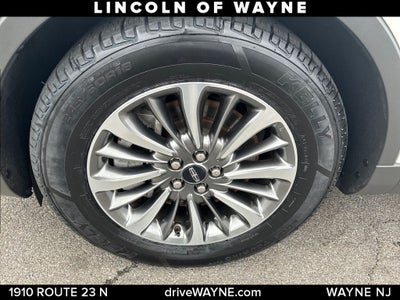 2022 Lincoln Nautilus Standard