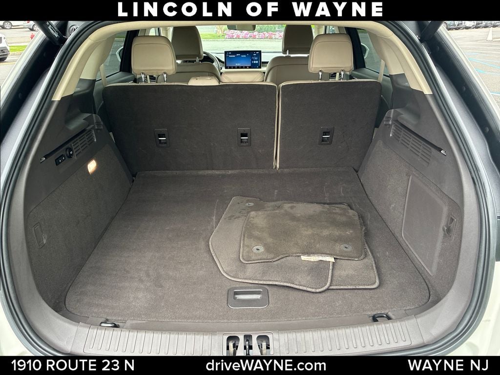 2022 Lincoln Nautilus Standard