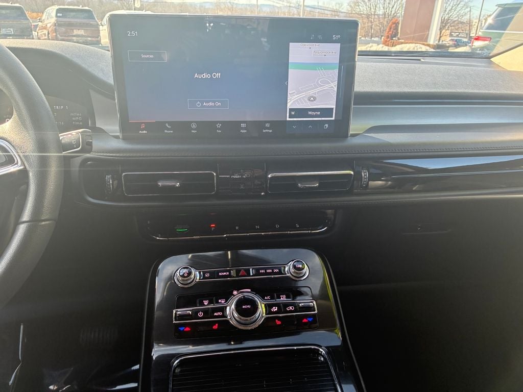 2023 Lincoln Nautilus Standard