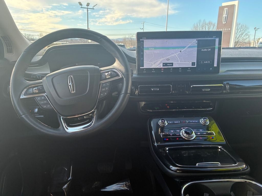 2023 Lincoln Nautilus Standard