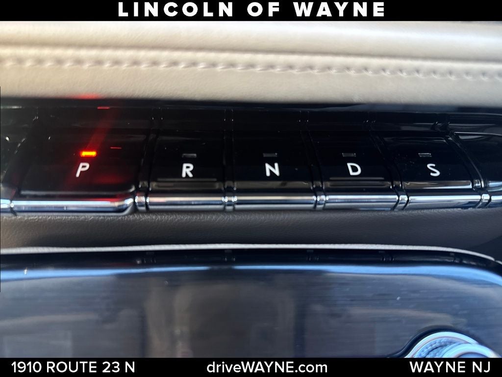 2023 Lincoln Nautilus Standard