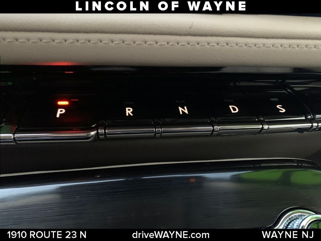 2022 Lincoln Nautilus Standard