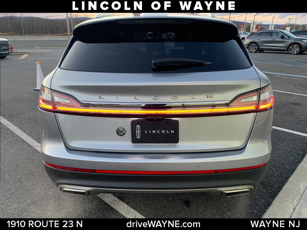 2022 Lincoln Nautilus Standard