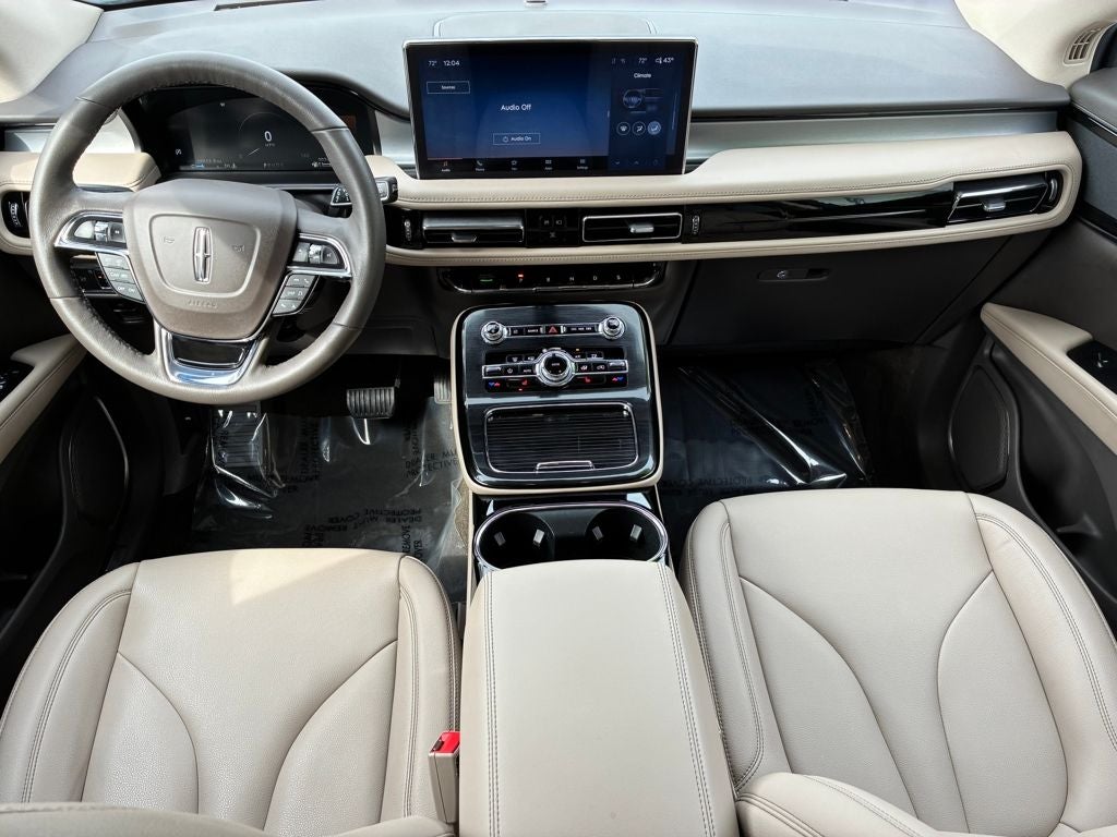 2022 Lincoln Nautilus Standard