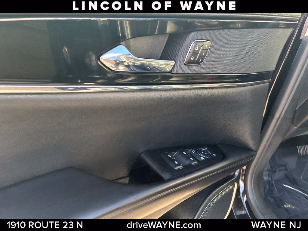 2023 Lincoln Nautilus Standard
