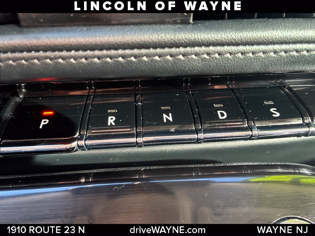 2023 Lincoln Nautilus Standard