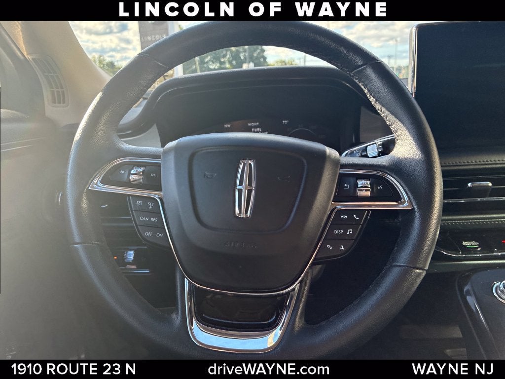 2023 Lincoln Nautilus Standard
