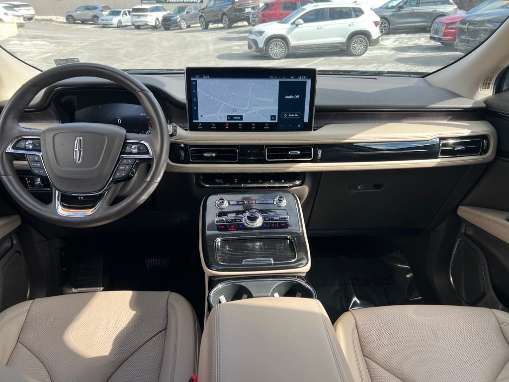 2023 Lincoln Nautilus Reserve