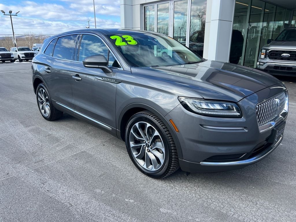 2023 Lincoln Nautilus Reserve