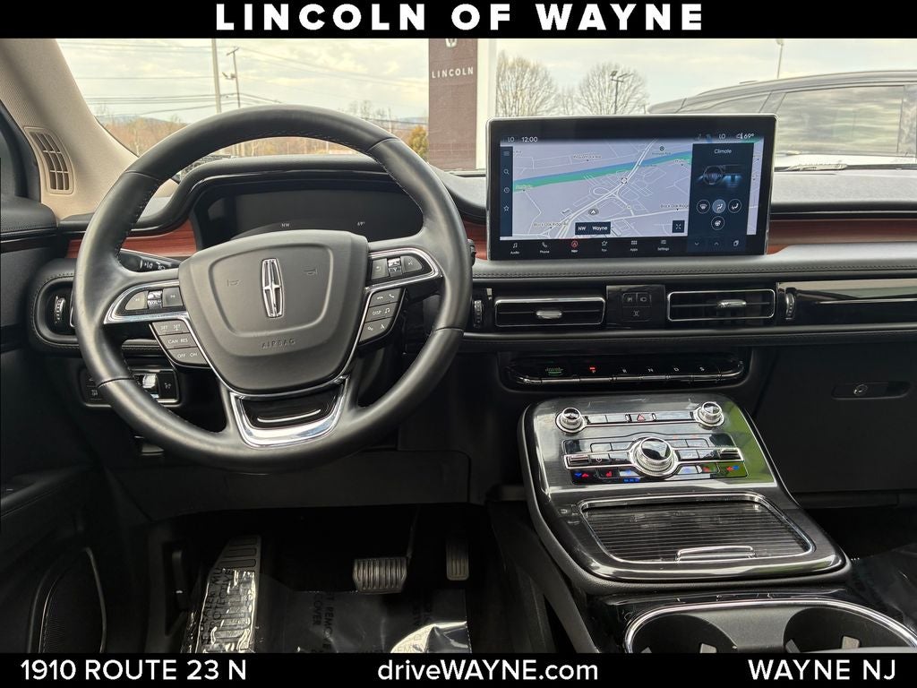 2022 Lincoln Nautilus Reserve