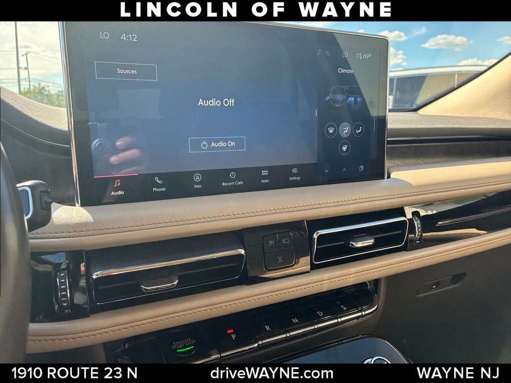 2022 Lincoln Nautilus Reserve