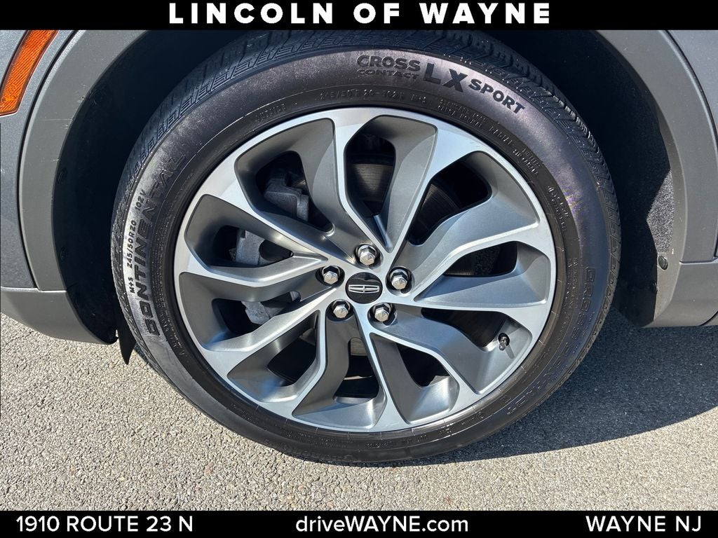 2022 Lincoln Nautilus Reserve