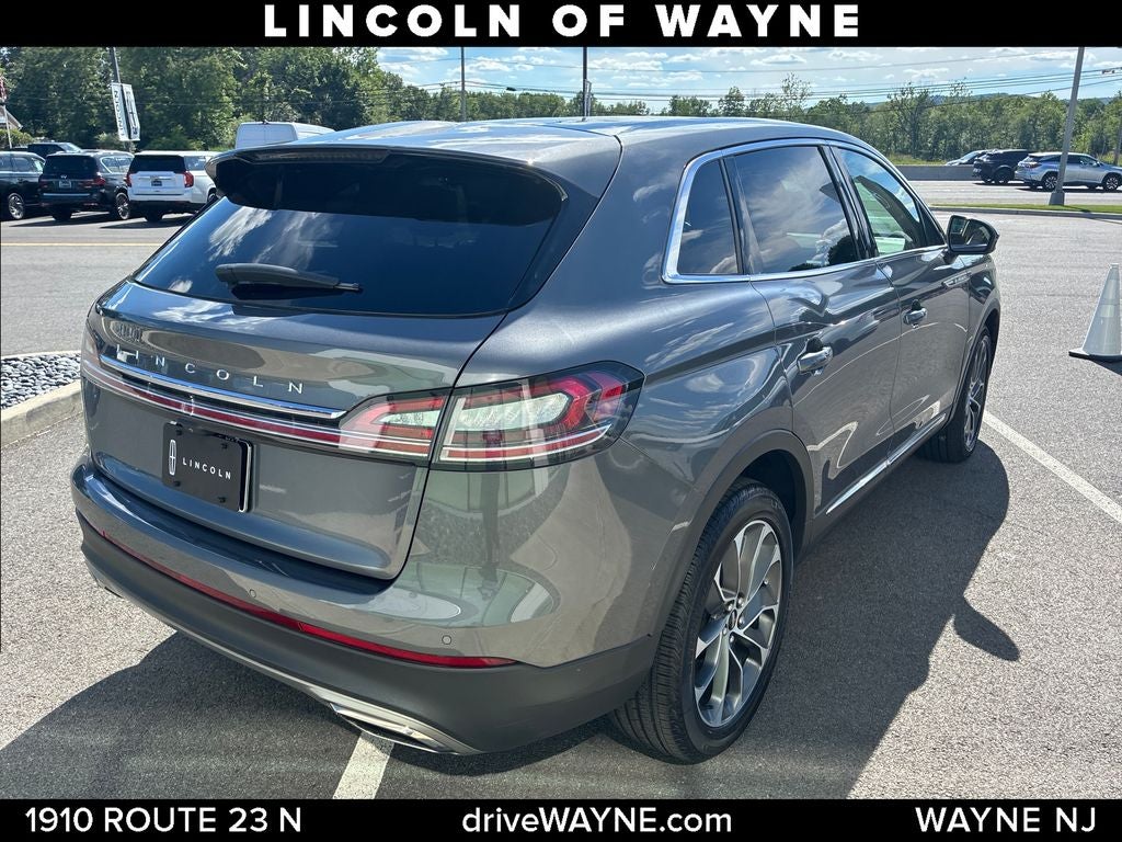 2022 Lincoln Nautilus Reserve