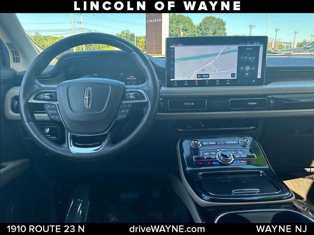2022 Lincoln Nautilus Reserve