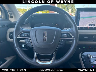 2022 Lincoln Nautilus Reserve