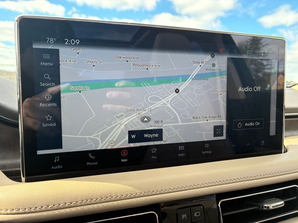 2023 Lincoln Nautilus Reserve