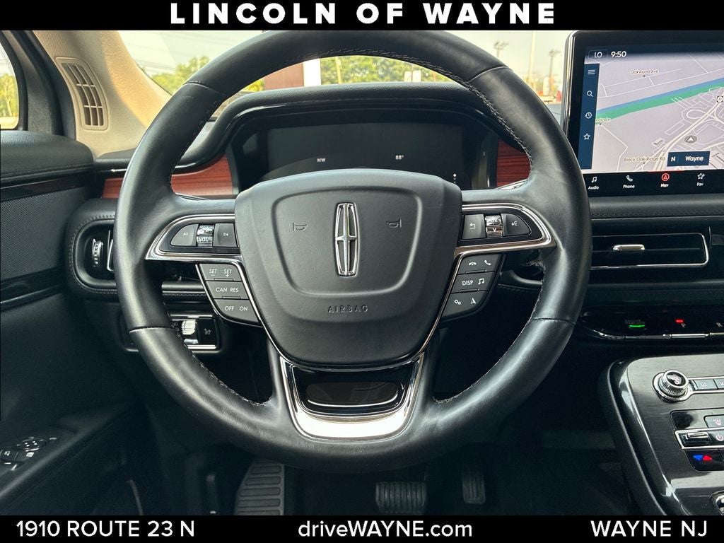 2022 Lincoln Nautilus Reserve