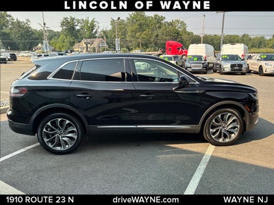 2022 Lincoln Nautilus Reserve