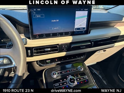 2023 Lincoln Nautilus Reserve