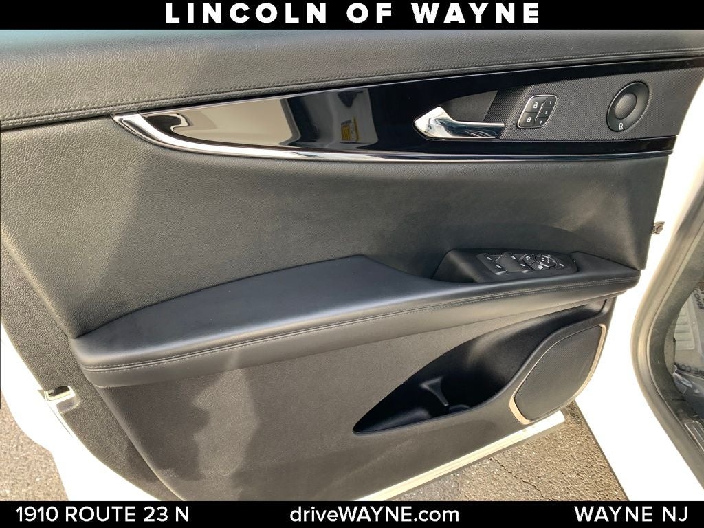 2021 Lincoln Nautilus Reserve