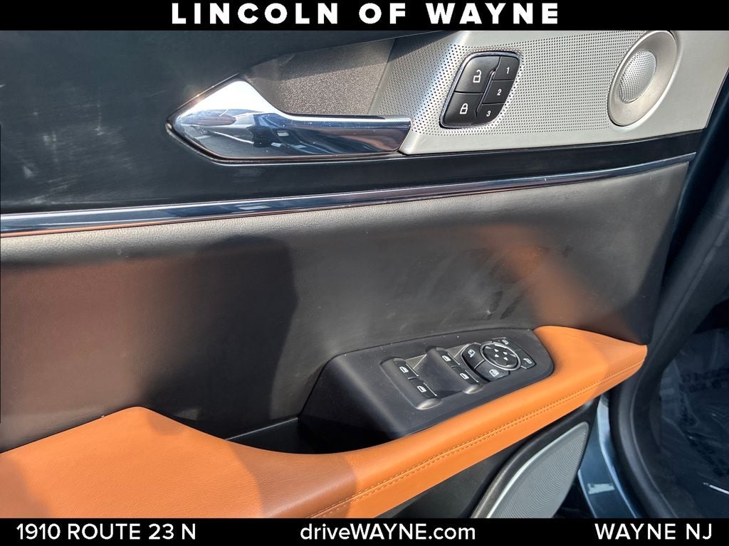 2023 Lincoln Nautilus Black Label