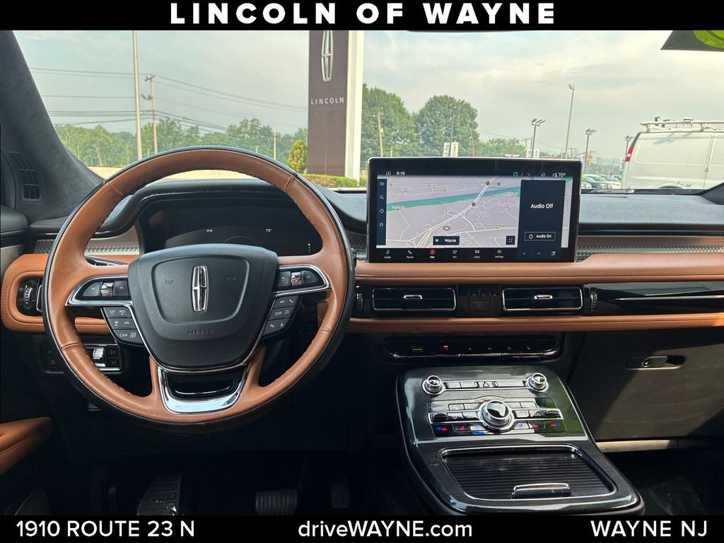 2023 Lincoln Nautilus Black Label