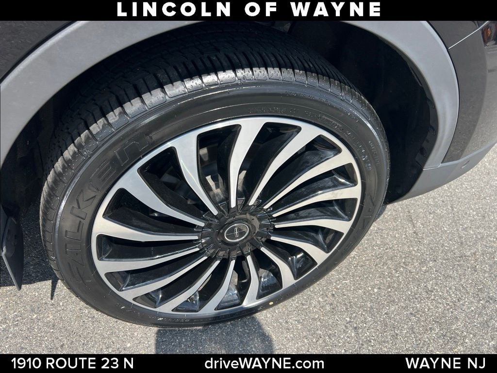 2023 Lincoln Nautilus Black Label