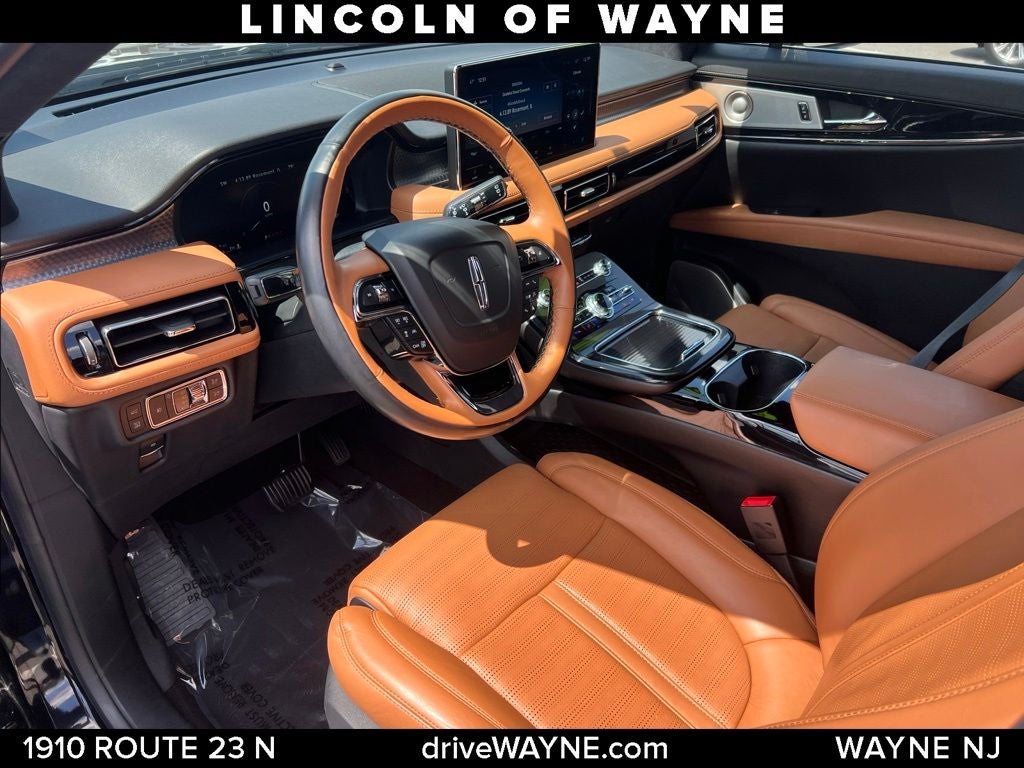 2023 Lincoln Nautilus Black Label