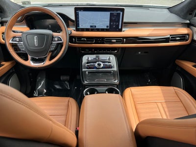 2022 Lincoln Nautilus Black Label