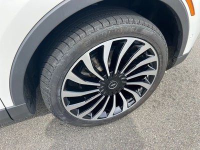 2022 Lincoln Nautilus Black Label