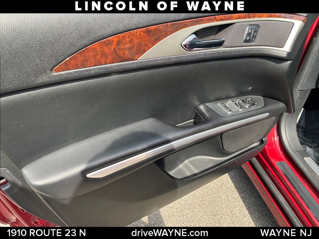 2016 Lincoln MKZ Base