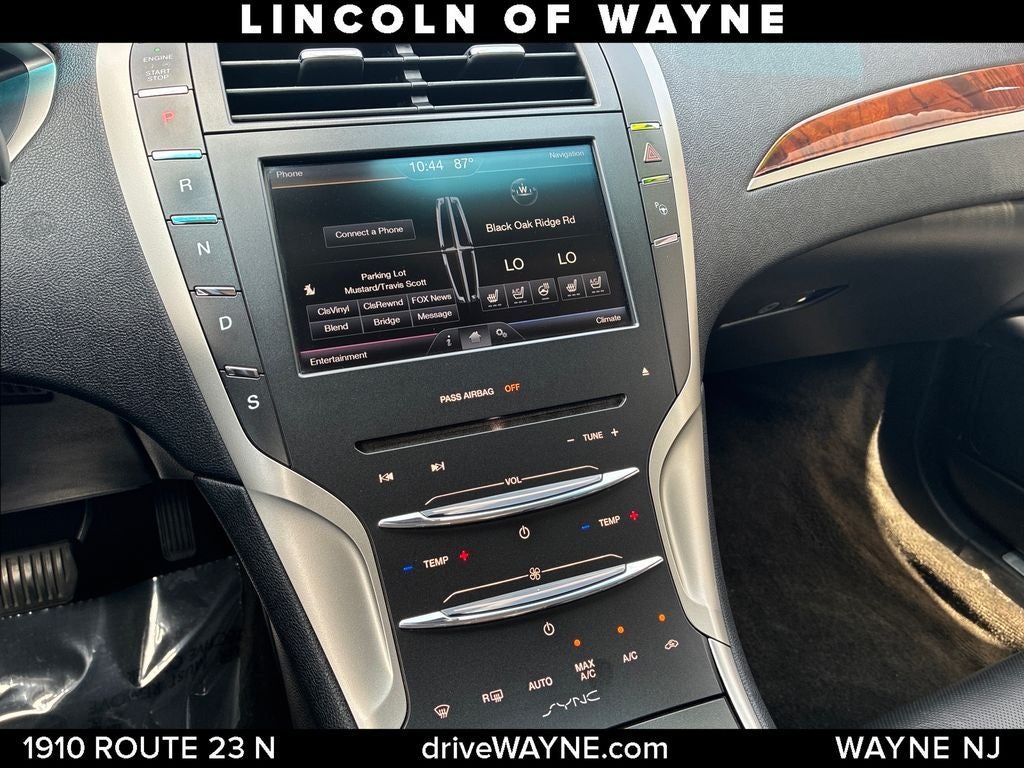 2016 Lincoln MKZ Base
